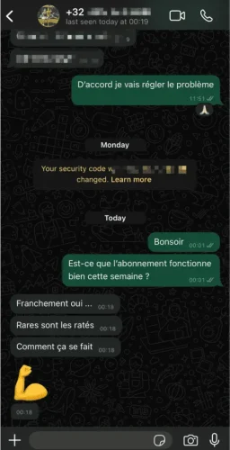 WhatsApp chat screenshot: green and gray message bubbles discuss fixing a problem and subscription, with a patterned dark background and timestamps visible